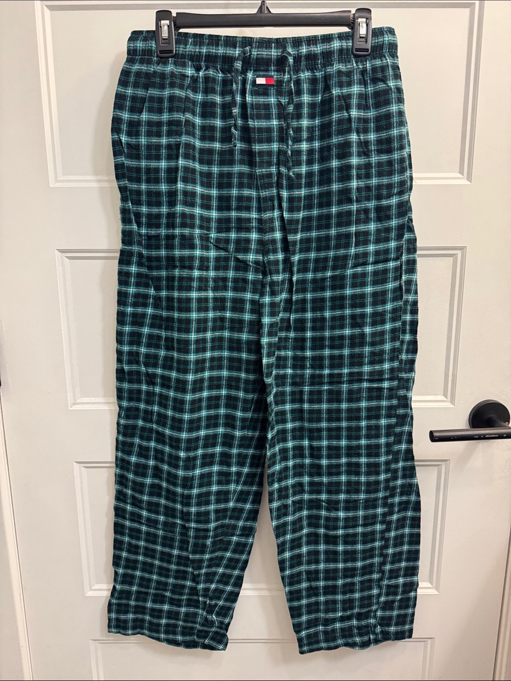 Tommy Hilfiger Men's Teal and Black Plaid Lounge Pants - Size L